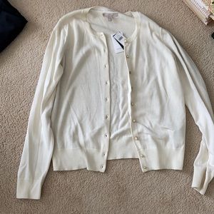 Banana republic cream sweater
